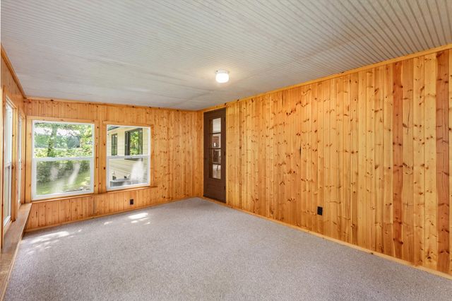 2619 Meadow Glen Road, Ames, IA 50014