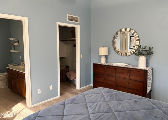 2353 E WILLOW WICK Road, Gilbert, AZ 85296