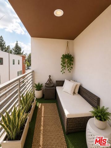 14321 Irma Way, Van Nuys (los Angeles), CA 91405