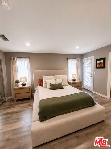 14321 Irma Way, Van Nuys (los Angeles), CA 91405