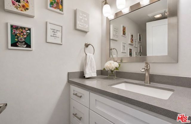 14321 Irma Way, Van Nuys (los Angeles), CA 91405