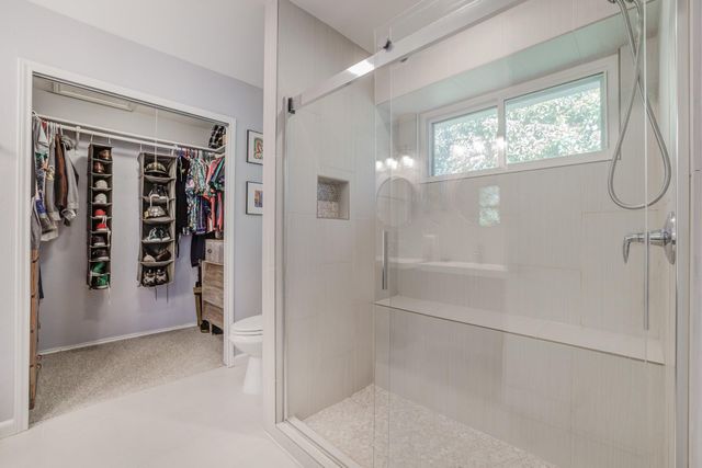 12004 Swearingen DR, Austin, TX 78758