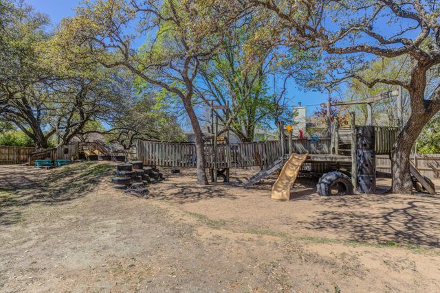 12004 Swearingen DR, Austin, TX 78758