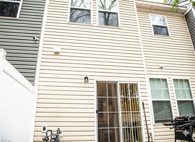 640 Revival LN, Virginia Beach, VA 23462