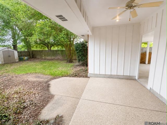 5822 Parkbrier Ct, Baton Rouge, LA 70816