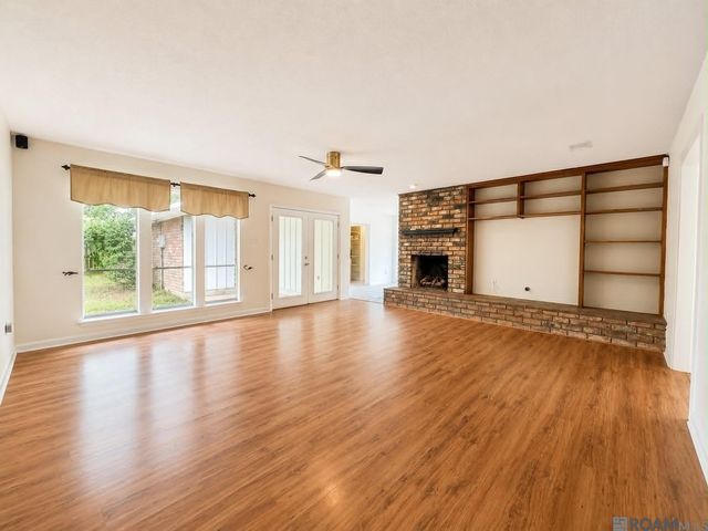 5822 Parkbrier Ct, Baton Rouge, LA 70816