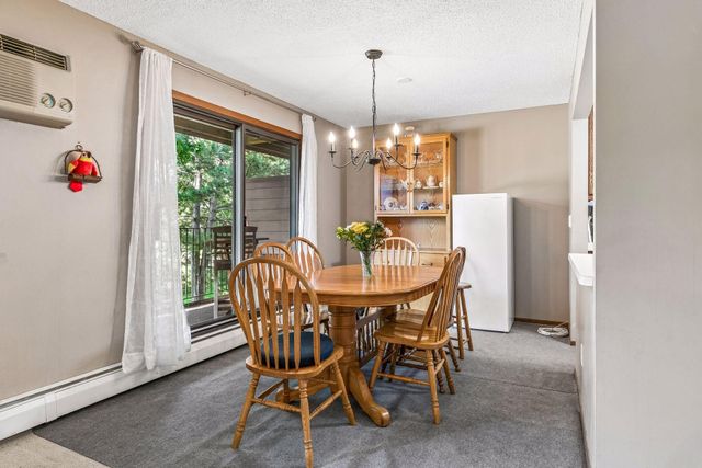 1800 Riverwood Drive 219, Burnsville, MN 55337