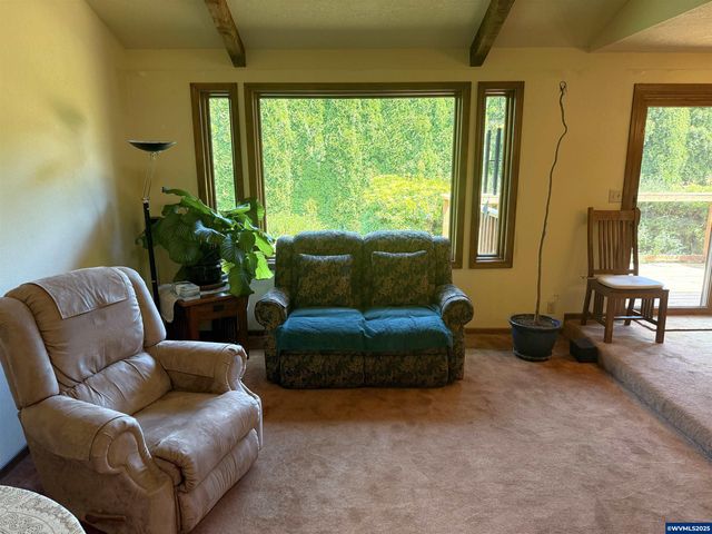 4552 Kurth St S, Salem, OR 97302