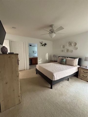 137 AFRICAN DAISY COURT, Davenport, FL 33837