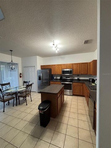 137 AFRICAN DAISY COURT, Davenport, FL 33837