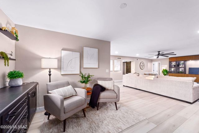 6801 N First Avenue, Tucson, AZ 85718