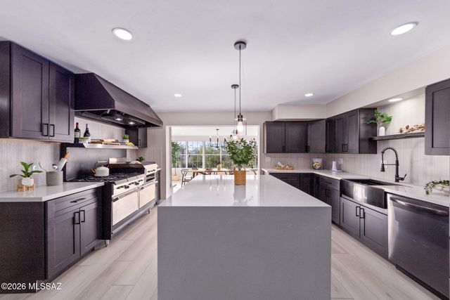 6801 N First Avenue, Tucson, AZ 85718