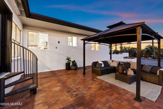 6801 N First Avenue, Tucson, AZ 85718