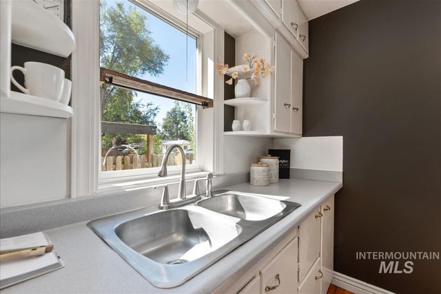 14 S Wheeler St, Boise, ID 83705
