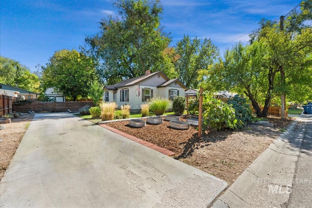 14 S Wheeler St, Boise, ID 83705