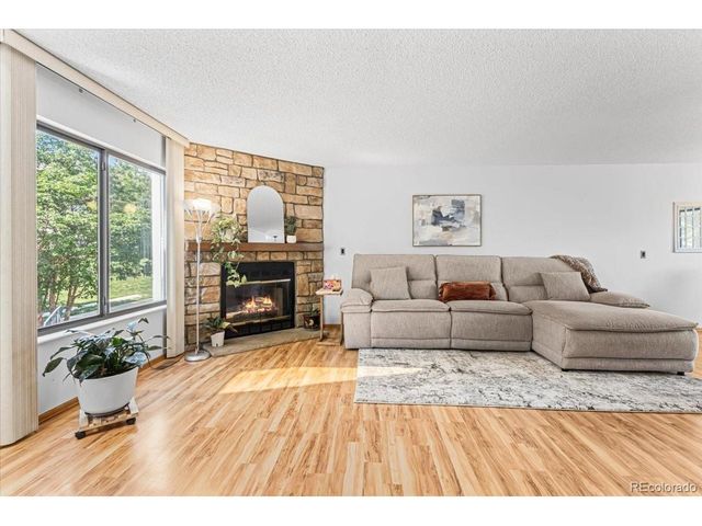 8753 W Cornell Ave 12-6, Denver, CO 80227