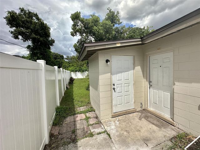 4615 EDGEWATER DRIVE, Orlando, FL 32804