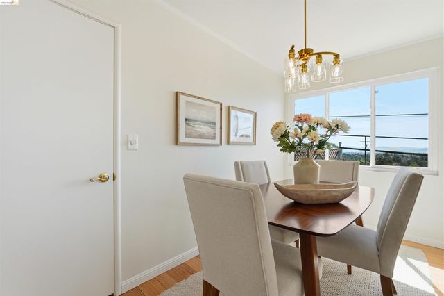 1902 Hoover Ave., Oakland, CA 94602