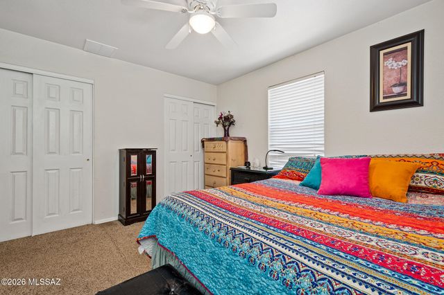 3231 N Surging Waters Place, Tucson, AZ 85712