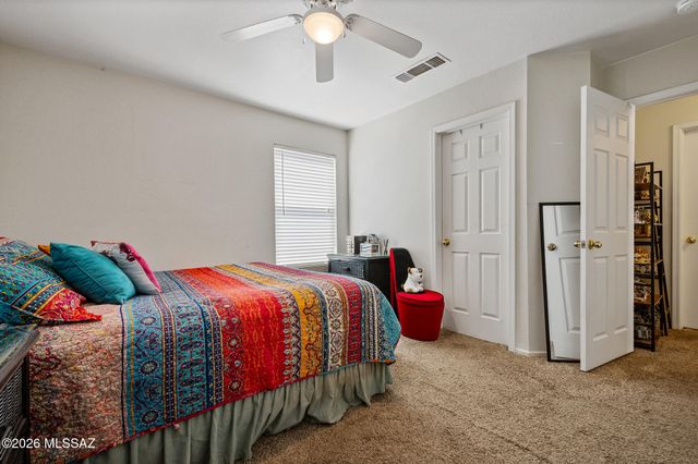 3231 N Surging Waters Place, Tucson, AZ 85712