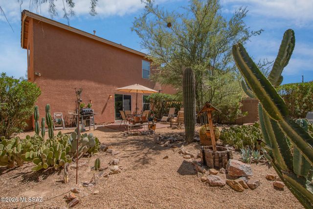 3231 N Surging Waters Place, Tucson, AZ 85712