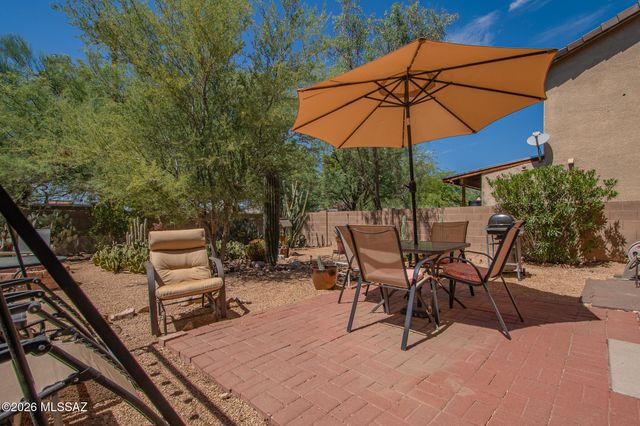 3231 N Surging Waters Place, Tucson, AZ 85712