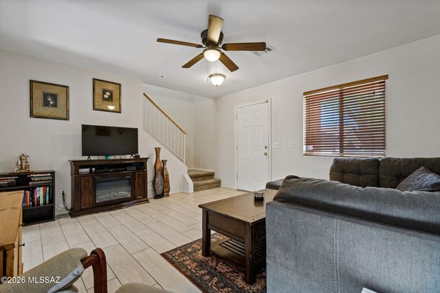 3231 N Surging Waters Place, Tucson, AZ 85712