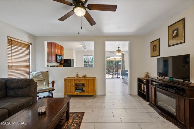 3231 N Surging Waters Place, Tucson, AZ 85712