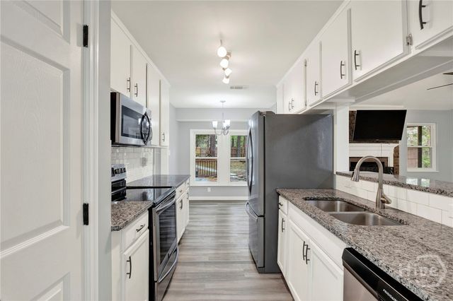 1506 Whitfield Park Circle, Savannah, GA 31406