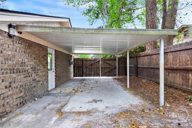 1506 Whitfield Park Circle, Savannah, GA 31406