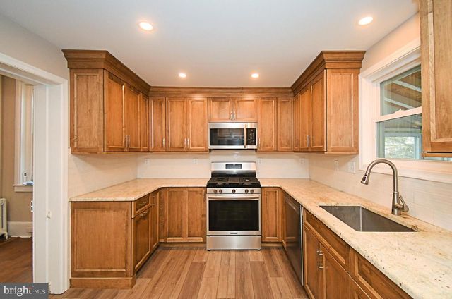 232 MORGAN ST, Phoenixville, PA 19460