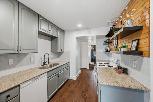 408 Shadowcrest Lane, Coppell, TX 75019