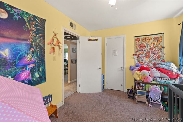 1706 Herby Drive, Jeffersonville, IN 47130