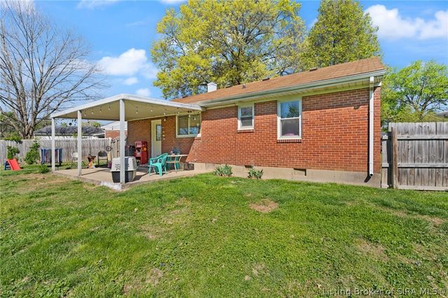 1706 Herby Drive, Jeffersonville, IN 47130