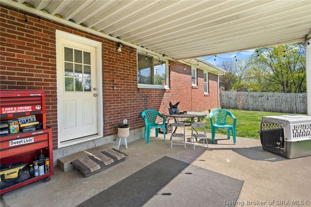 1706 Herby Drive, Jeffersonville, IN 47130