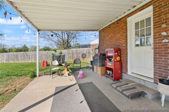 1706 Herby Drive, Jeffersonville, IN 47130