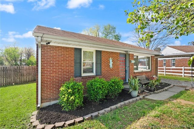 1706 Herby Drive, Jeffersonville, IN 47130