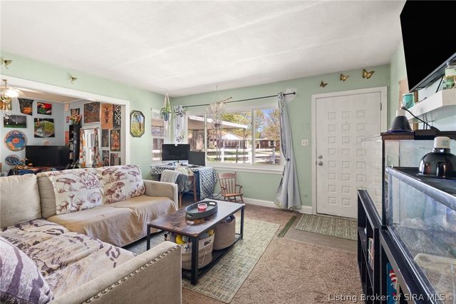 1706 Herby Drive, Jeffersonville, IN 47130