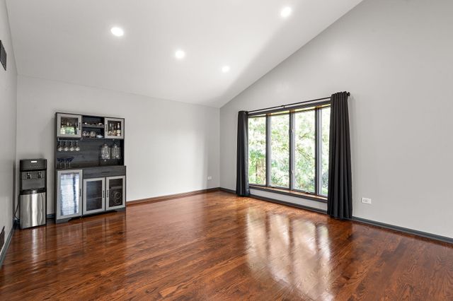 9966 Olcott Avenue, St. John, IN 46373