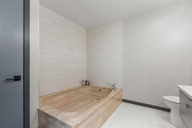 9966 Olcott Avenue, St. John, IN 46373