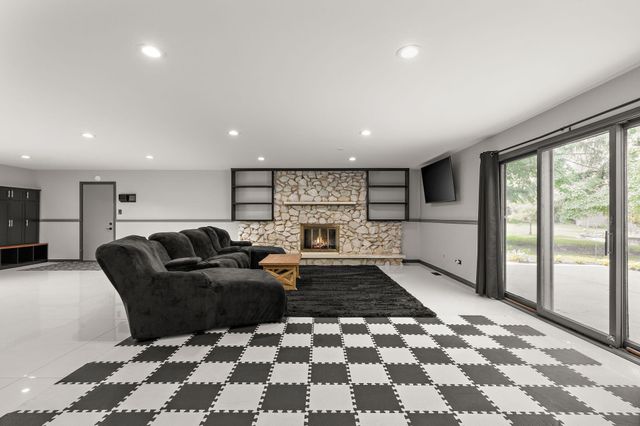 9966 Olcott Avenue, St. John, IN 46373