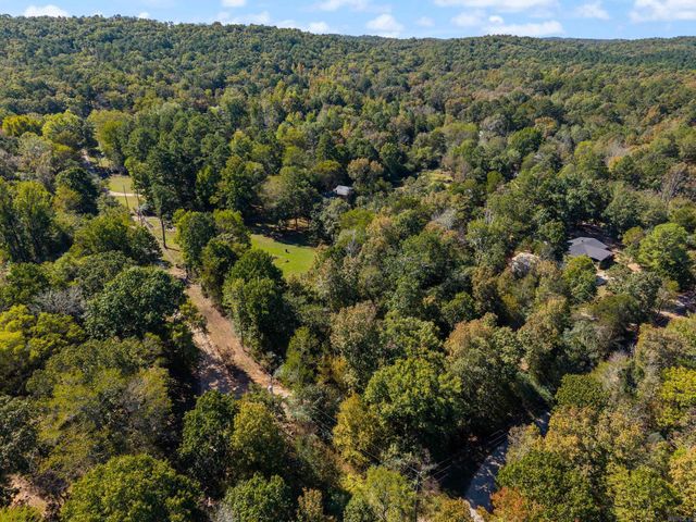 5020 Copper Creek Lane, Little Rock, AR 72223