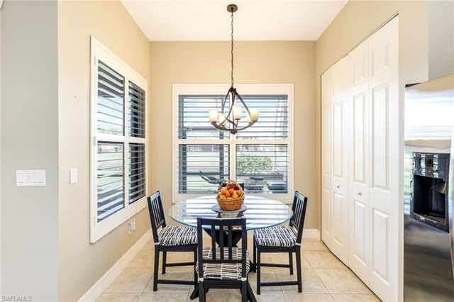 3224 Pacific DR, Naples, FL 34119