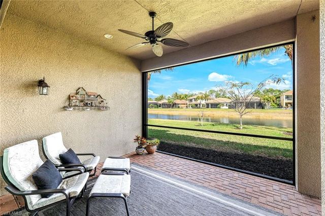 3224 Pacific DR, Naples, FL 34119