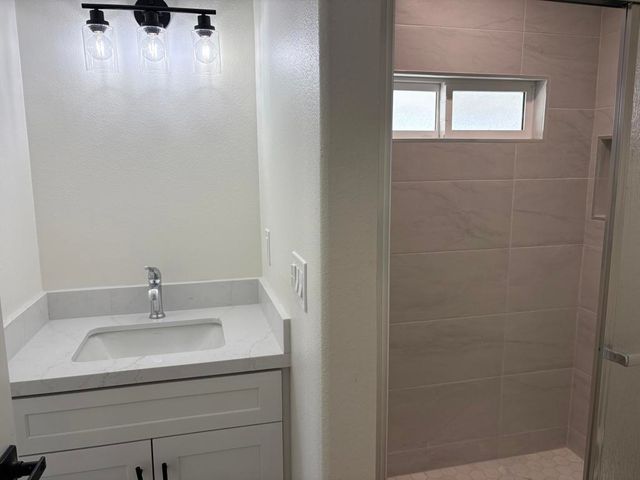 38828 Chaparrosa Way, Palm Desert, CA 92260