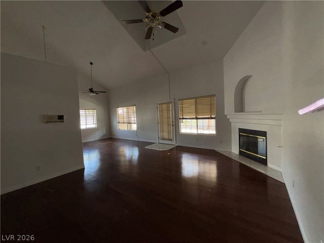 5070 Tara Avenue 113, Las Vegas, NV 89146