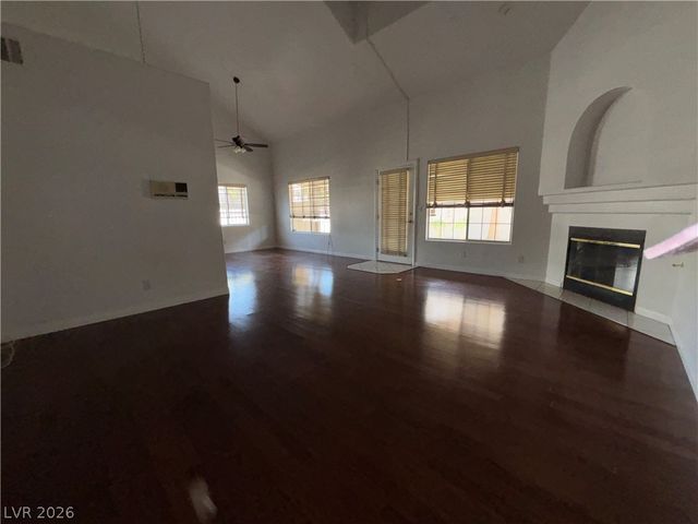 5070 Tara Avenue 113, Las Vegas, NV 89146