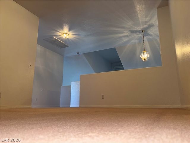 5070 Tara Avenue 113, Las Vegas, NV 89146