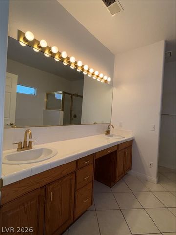 5070 Tara Avenue 113, Las Vegas, NV 89146