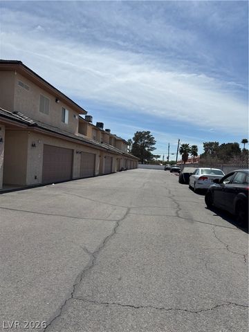 5070 Tara Avenue 113, Las Vegas, NV 89146